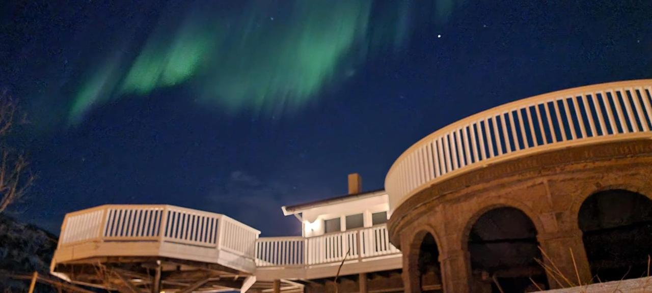 Senja Living Aparthotel Stonglandseidet Bagian luar foto