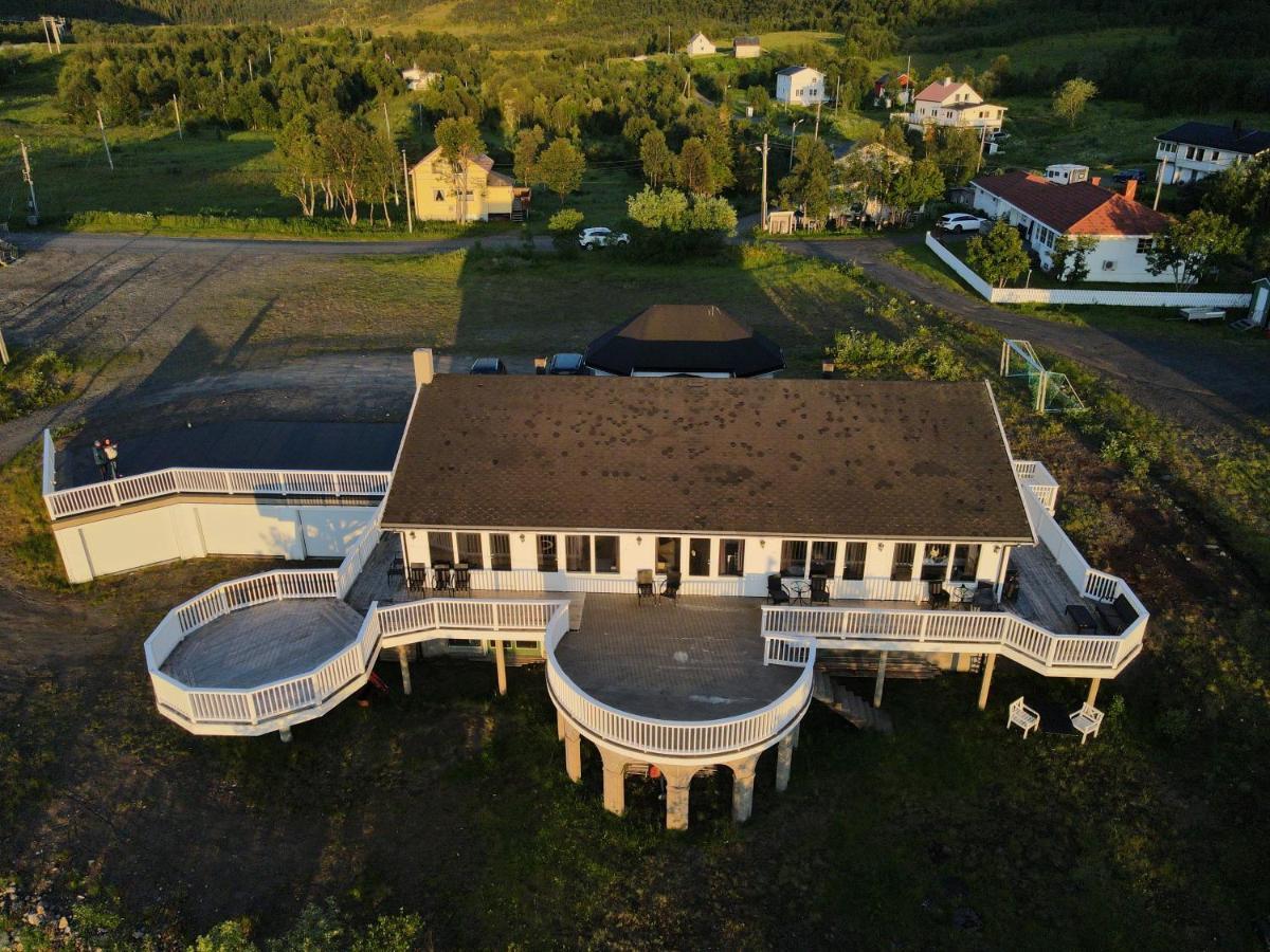 Senja Living Aparthotel Stonglandseidet Bagian luar foto